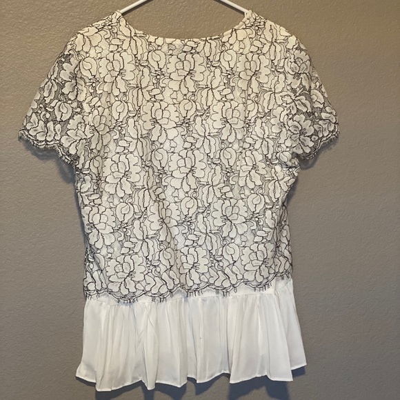 Karen Kane Women's Shirt - Picture 2 of 2